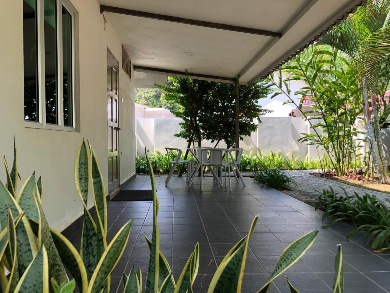 Fuuka Villa Pantai Cenang  Extérieur photo